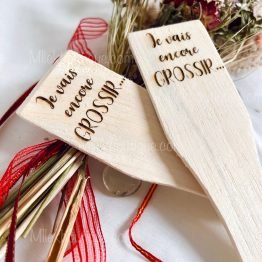 Spatules en bois gravées pour raclette "Je vais encore grossir"